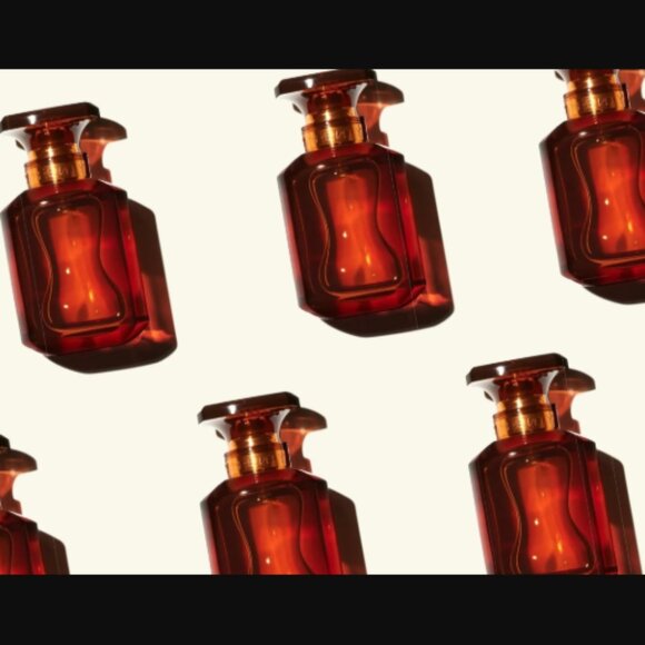 NIB Fenty Beauty Fenty Eau De Parfum Full Size 2.5 Fl Oz Retail Price $140.00 - Picture 7 of 7